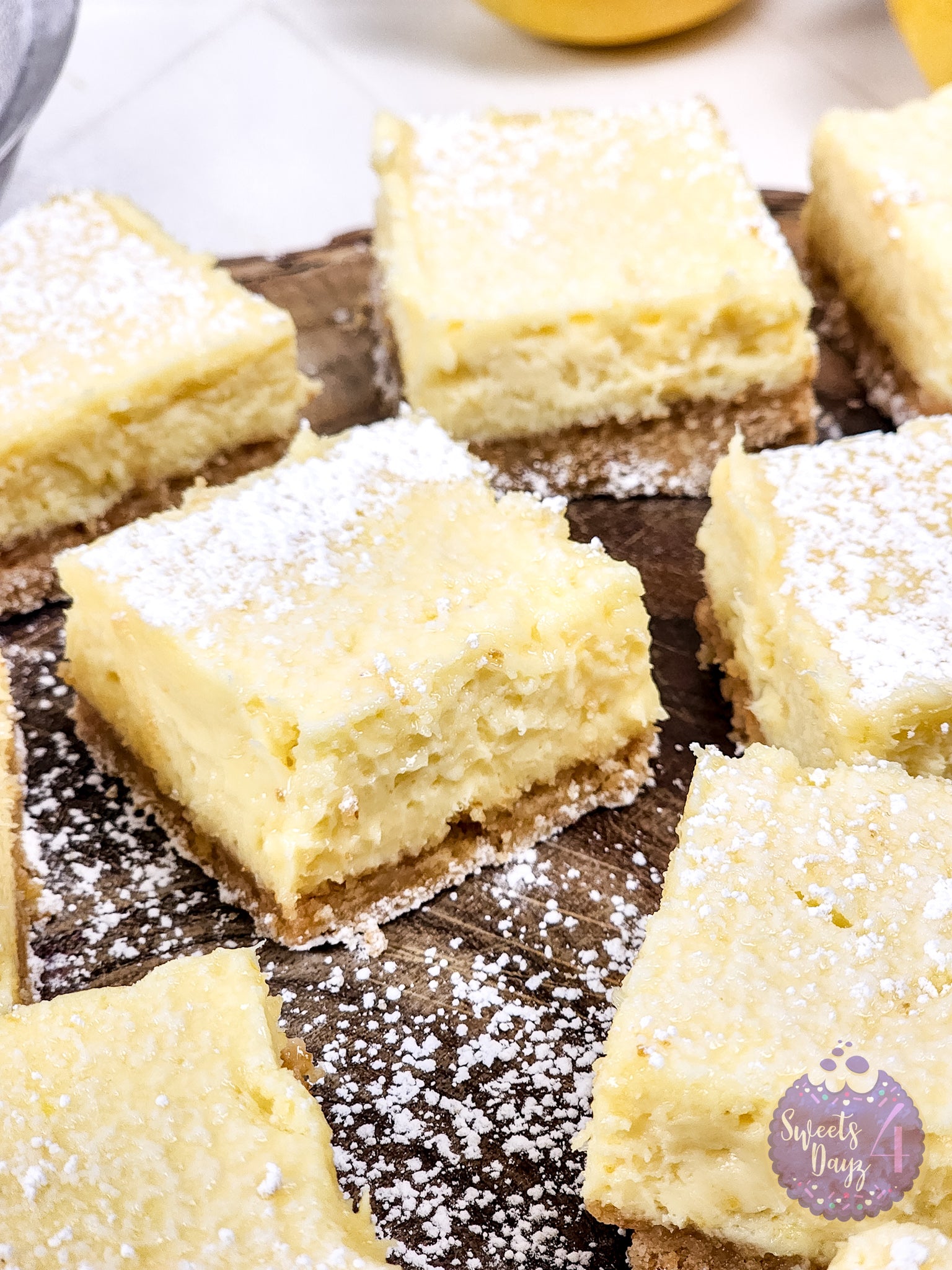 Lemon Cheesecake Bars on Rhombus