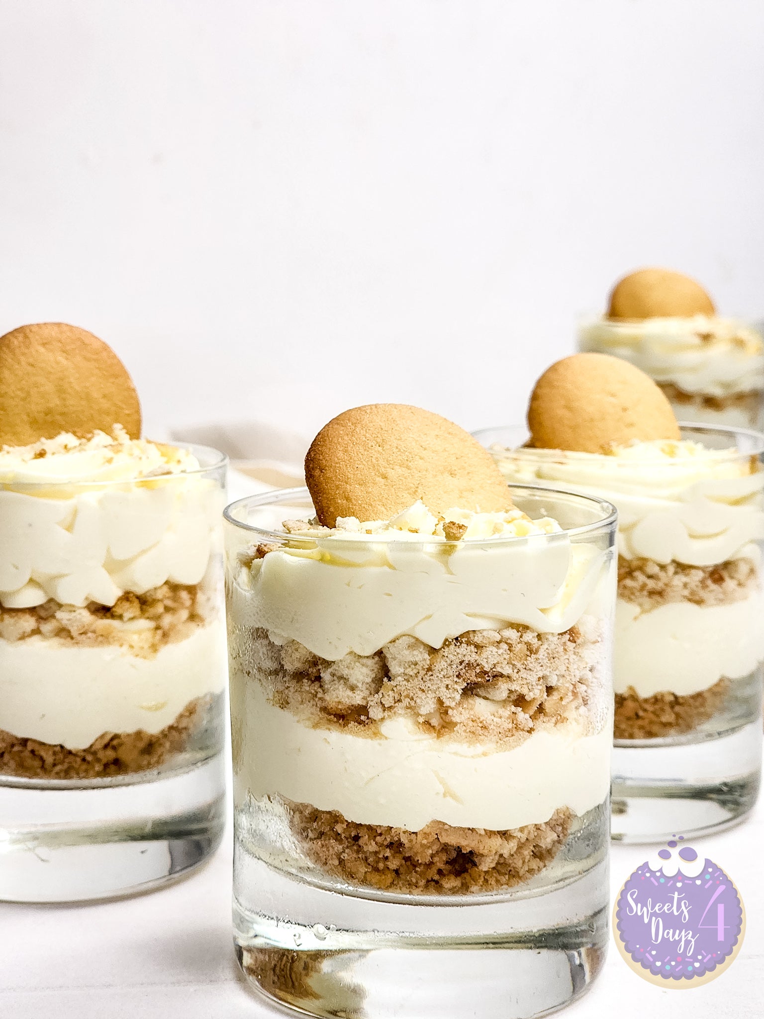 No Bake Vanilla Cheesecake Cups on Rhombus