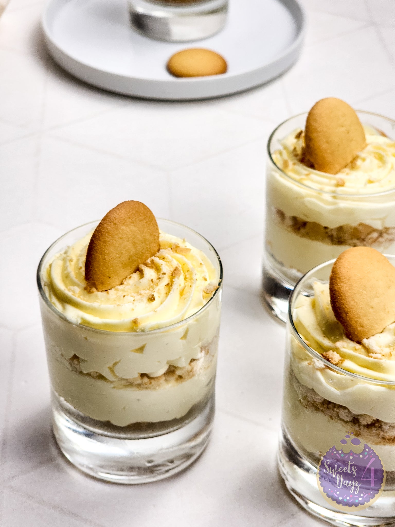 No Bake Vanilla Cheesecake Cups on Rhombus