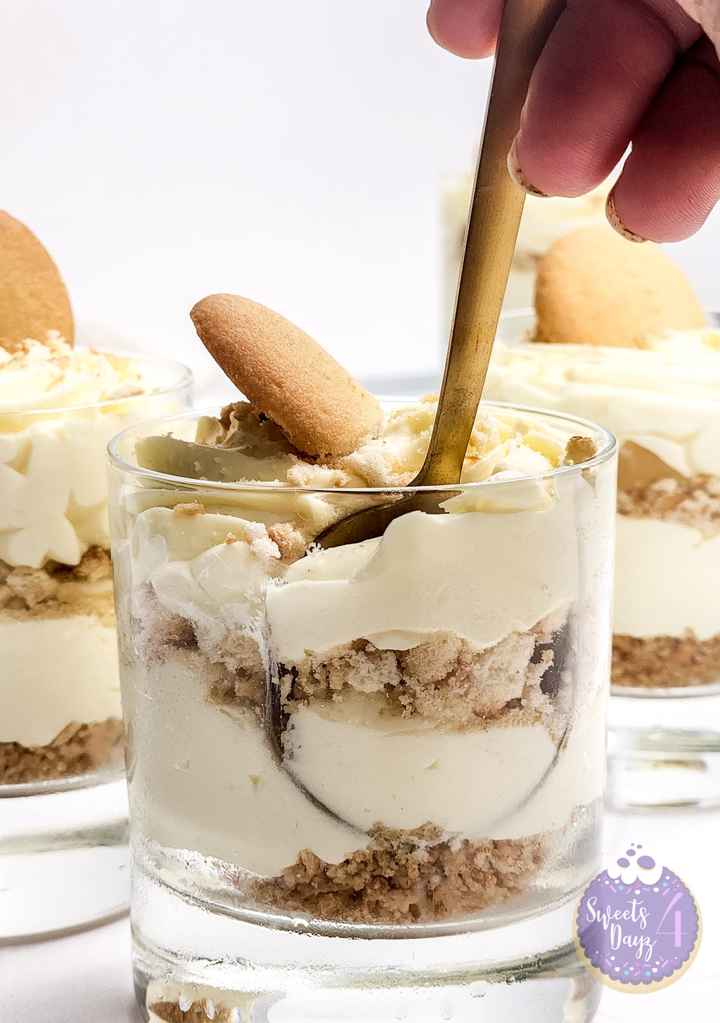No Bake Vanilla Cheesecake Cups on Rhombus