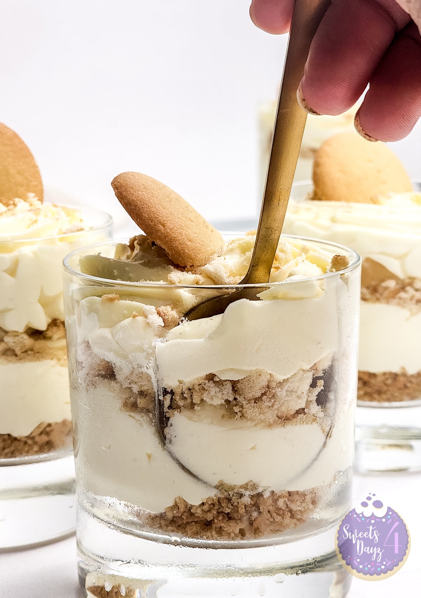 No Bake Vanilla Cheesecake Cups on Rhombus