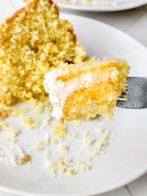 Easy Coconut Pound Cake On Rhombus Sweets 4 Dayz Blogshop 4348