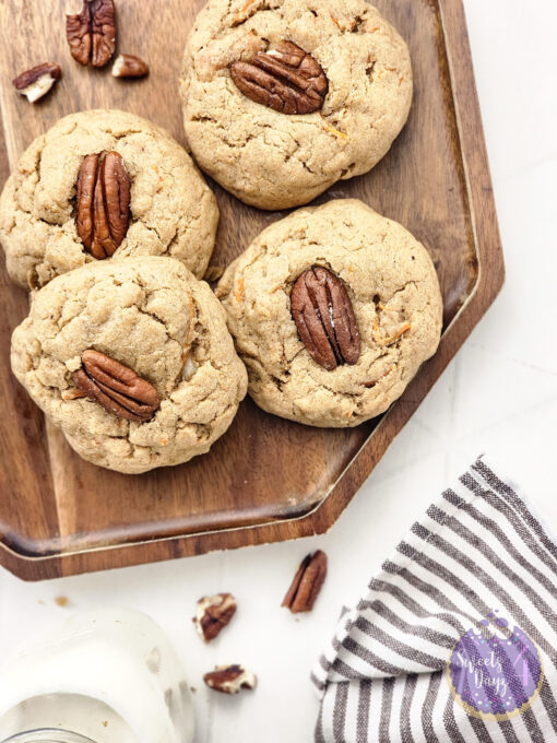 Stuffed Carrot Cake Cookies on Rhombus - Image 3