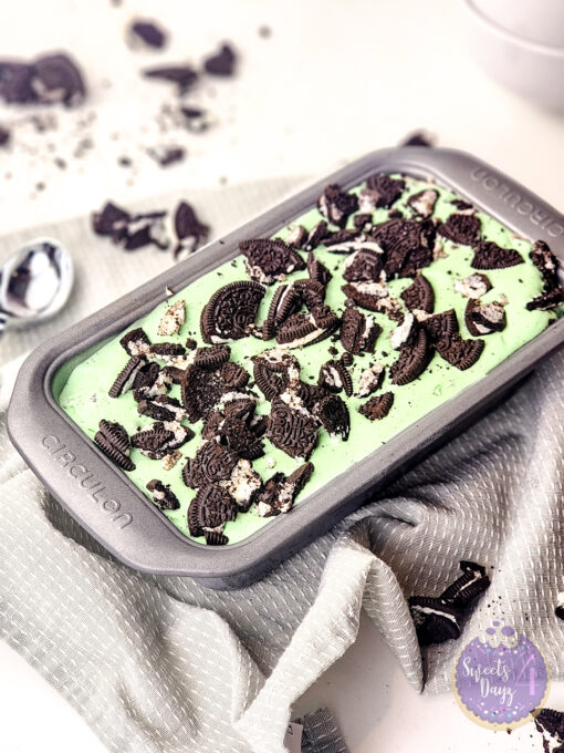 Mint Oreo Ice Cream on White - Image 3