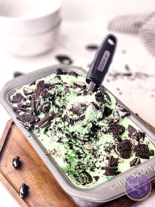 Mint Oreo Ice Cream on Marble - Image 2